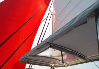 skipper cockpit cima sul trimarano barca a vela neel 45